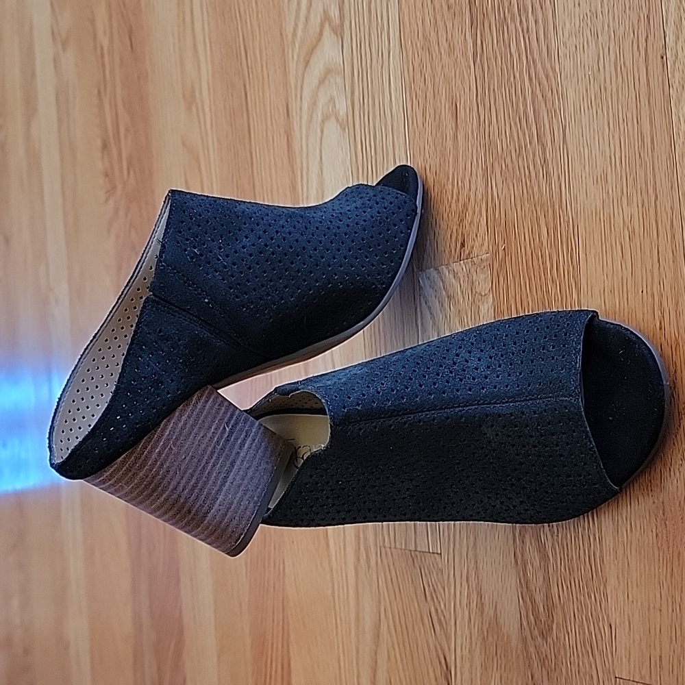 Franco Sarto Flora 2 Black Leather Heel